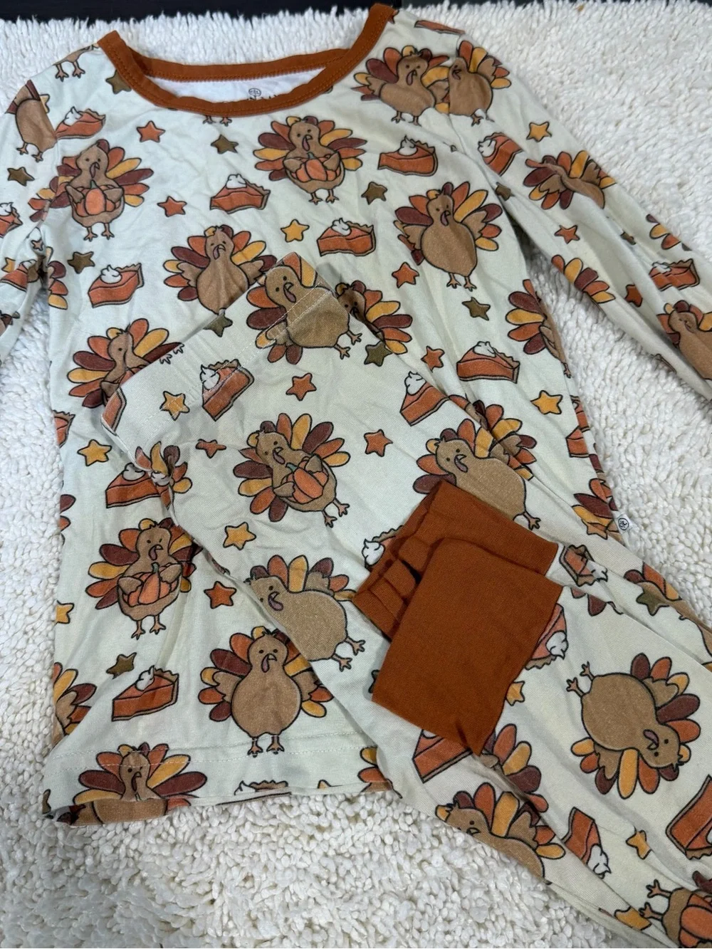 Caden Lane Cream Long Sleeve Turkey Print pajamas with Rust Trim 3T